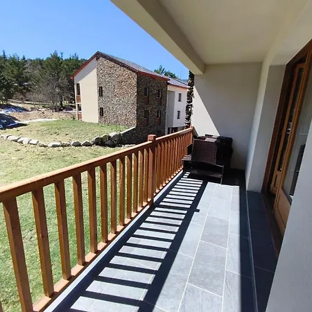 L Ecrin De Terrasse Cosy 6 Pers * Formiguères